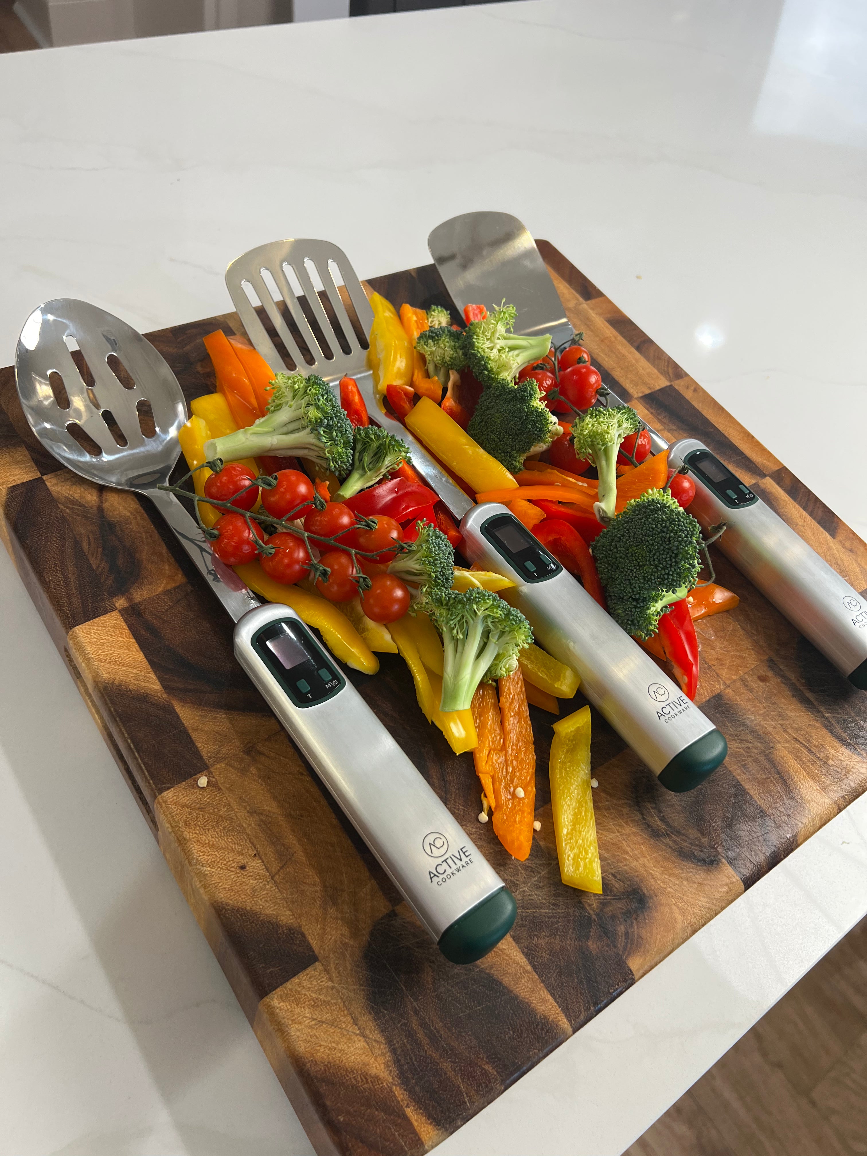 Selected Variant Image